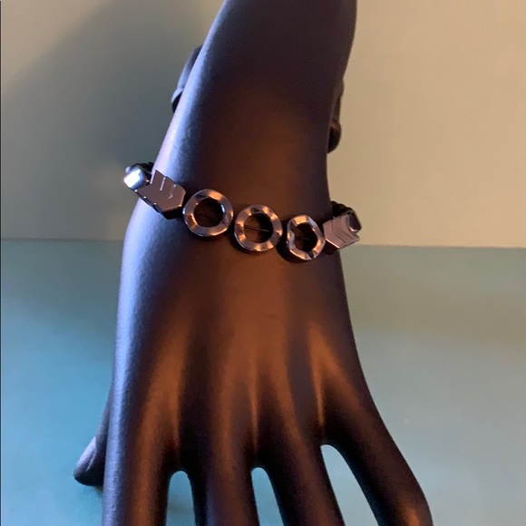 Hemalyke Bracelet - Picture 1 of 2